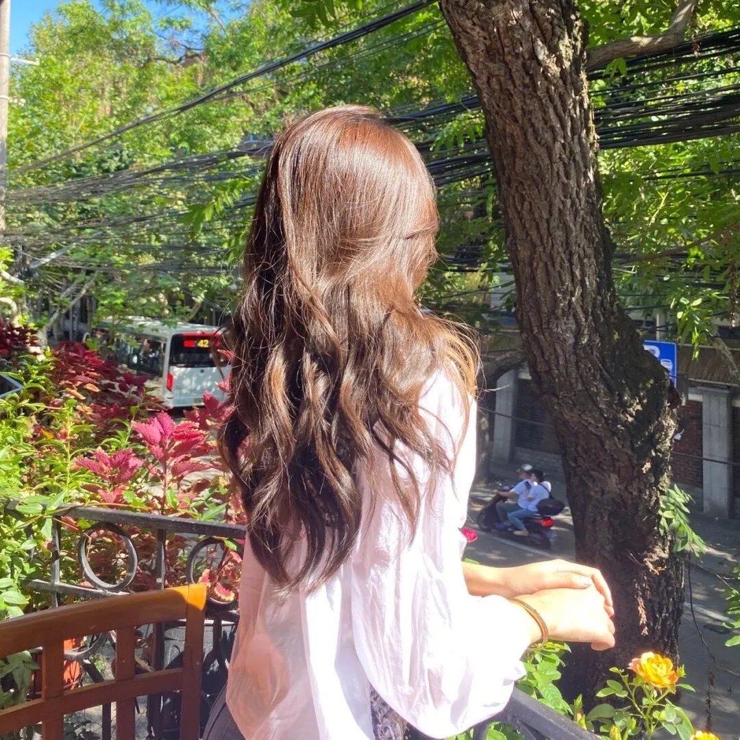 《未来的未来》海报
