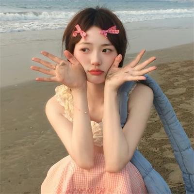 《妖姬莎塔》海报